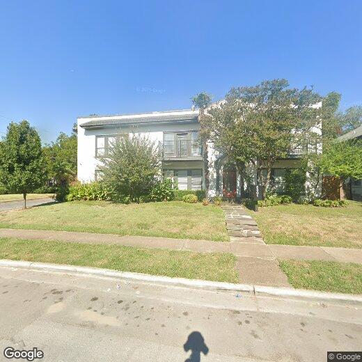 Primary Photo - 312 N Henderson Ave