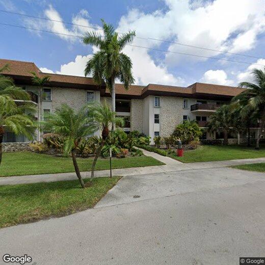 Foto principal - 7483 SW 82nd St