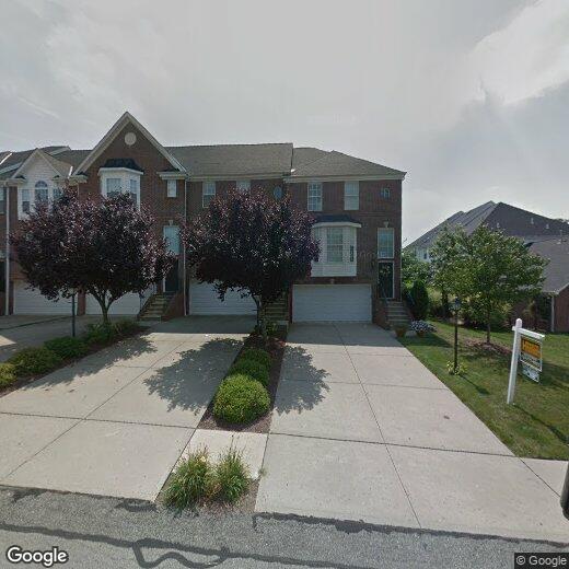 Primary Photo - 523 E Vanderbilt Dr