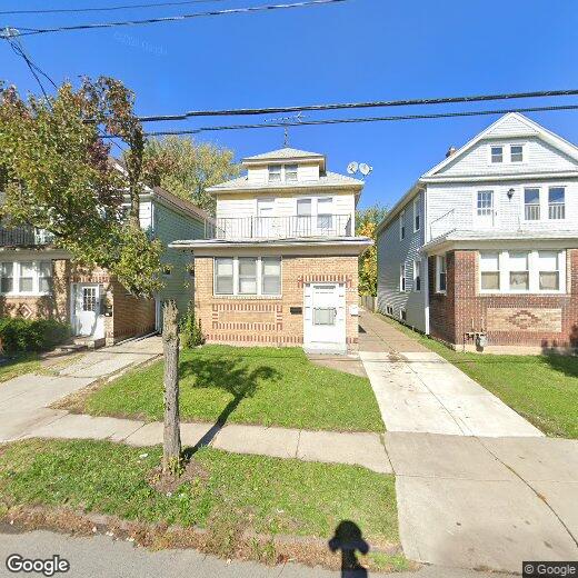 Primary Photo - 28 Blum Ave