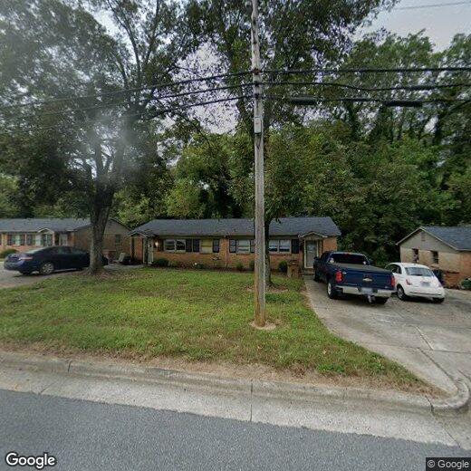 620 S Laurel St, Lincolnton, NC 28092 Room for Rent in Lincolnton, NC