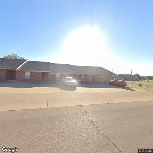 104 Stewart Ave, Weatherford, OK 73096 Apartment for Rent in
