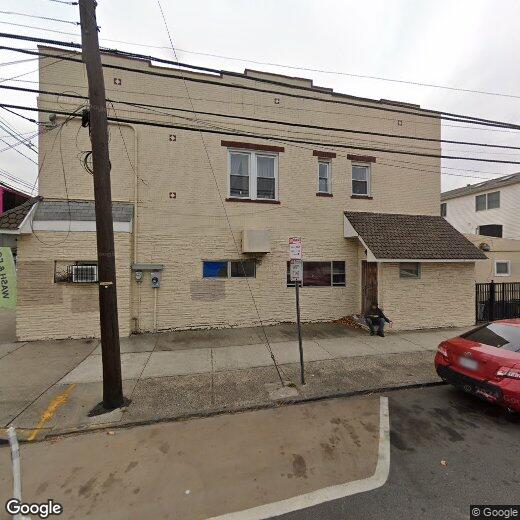 Foto principal - 127 Mallory Ave
