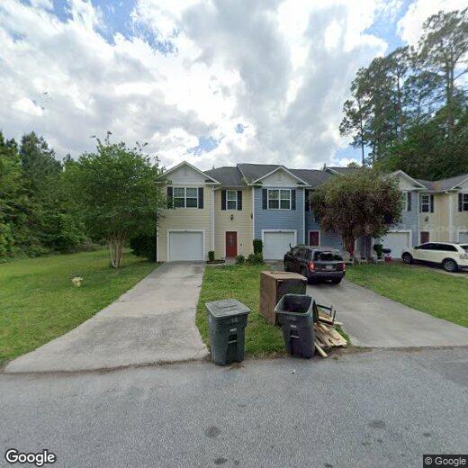 Foto principal - 820 Davis Ave