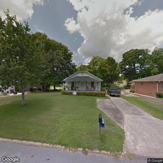 Primary Photo - House near Downtown Opelika