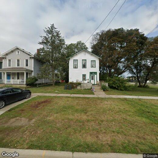 421 E Washington St, Sandusky, OH 44870 Apartment for Rent in