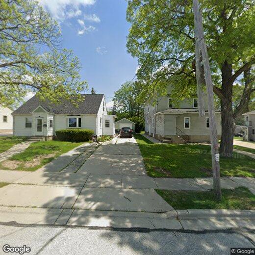 1927 N Salisbury Rd, West Bend, WI 53090 House Rental in West Bend