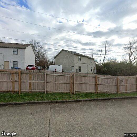 Primary Photo - 533 Deaton Pl