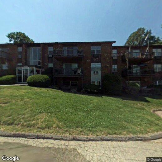 Primary Photo - 75 Balance Rock Rd