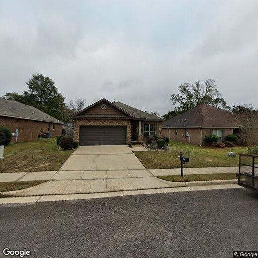 Primary Photo - 1109 McMurray Pl E