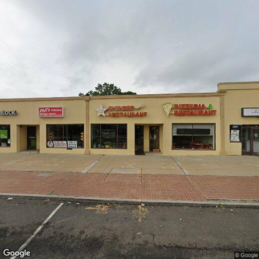 Primary Photo - 212 Main St