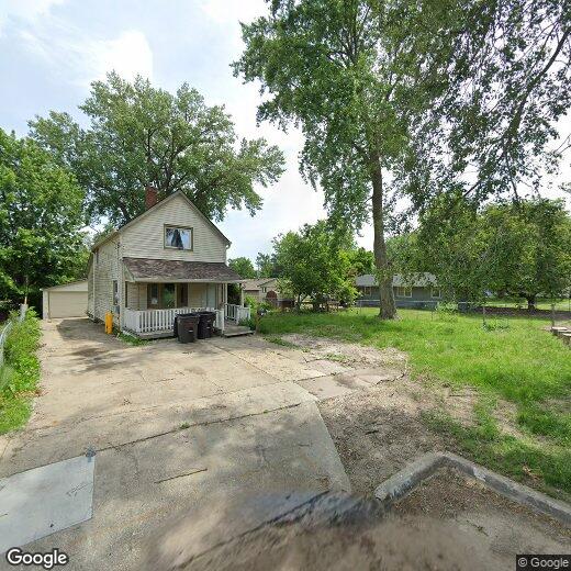 4031 E 8th St, Des Moines, IA 50313 House Rental in Des Moines, IA