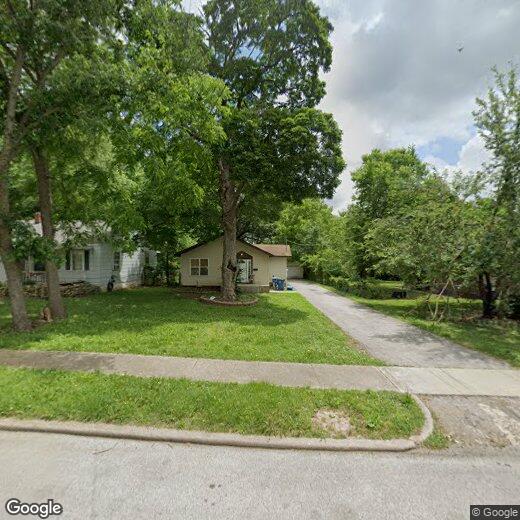 Primary Photo - 2 bdrm..1 bath house with garage..