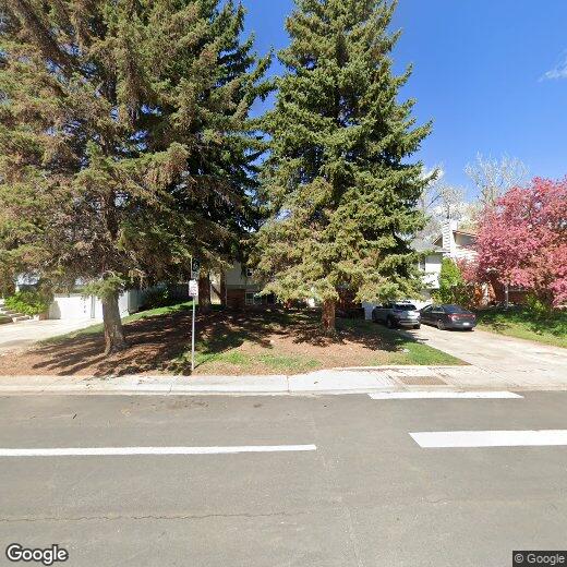 Primary Photo - STUDENTS WELCOME! Spacious Split-Level Hom...