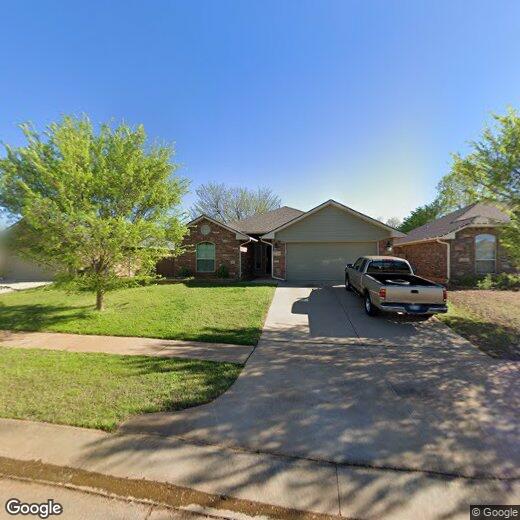 Primary Photo - 2220 Alameda Park Dr
