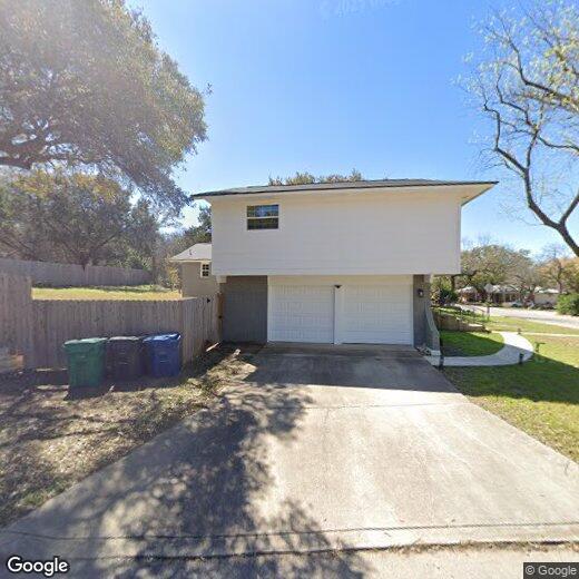 Foto principal - 806 Sugar Pine Dr