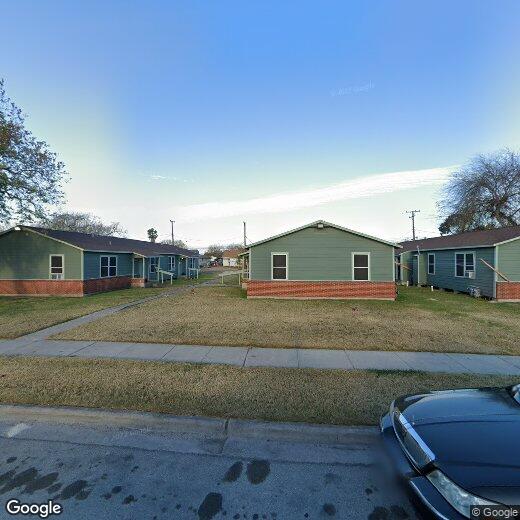 Primary Photo - 2611 Fig St