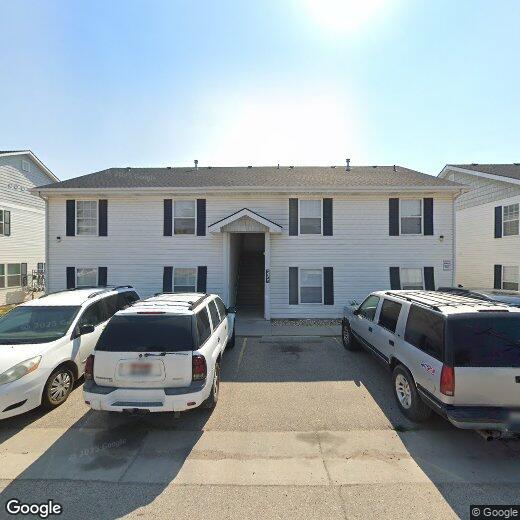 Foto principal - 122 Davis Ave