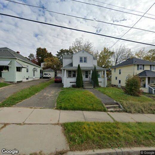 218 Hayes Ave