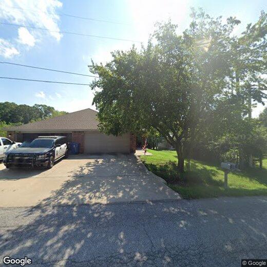 Foto principal - 12688 Pioneer Ln