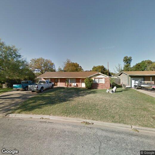 Primary Photo - 2754 Yale Ave