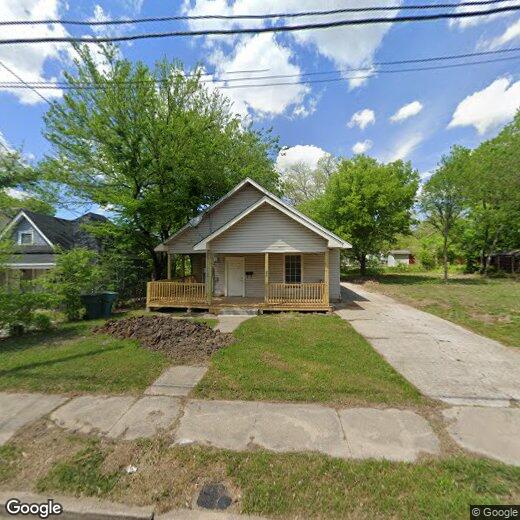Foto principal - 323 W Cherry St