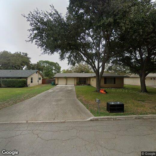 Primary Photo - 214 Oaklane Dr