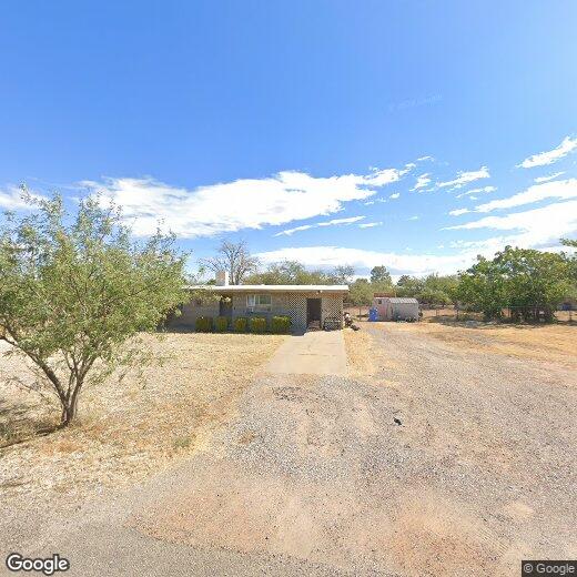 Primary Photo - 2114 N Willow Ave
