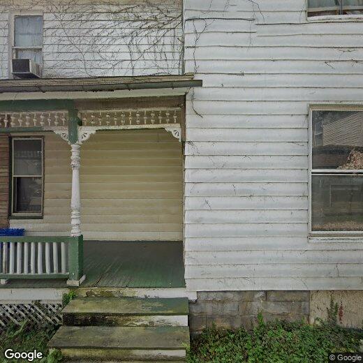 326 Franklin St, Butler, PA 16001 Room for Rent in Butler, PA