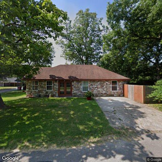 Primary Photo - 1019 Pine St