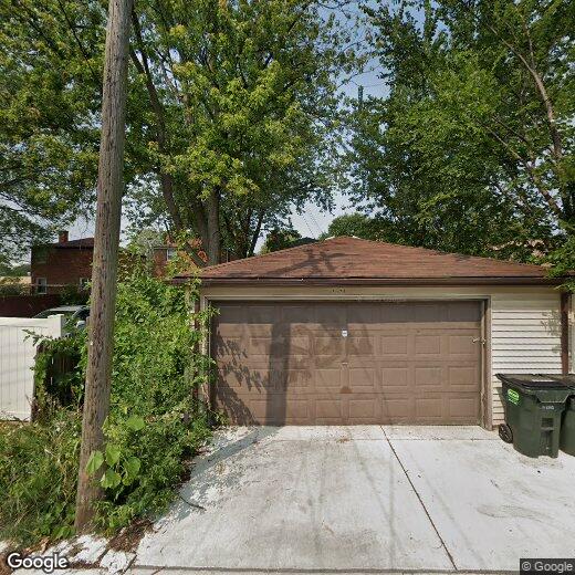 Primary Photo - 2121 S 22nd Ave