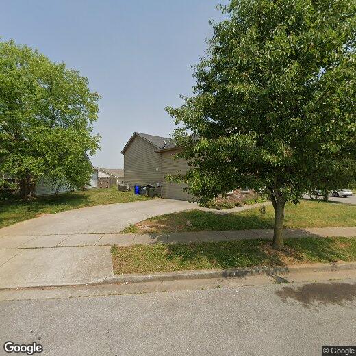 Primary Photo - 2500 Milsom Ln