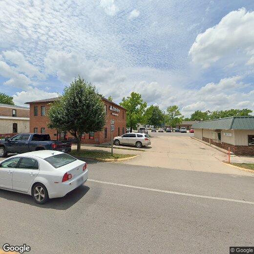 Primary Photo - 100-126 E Eldon St