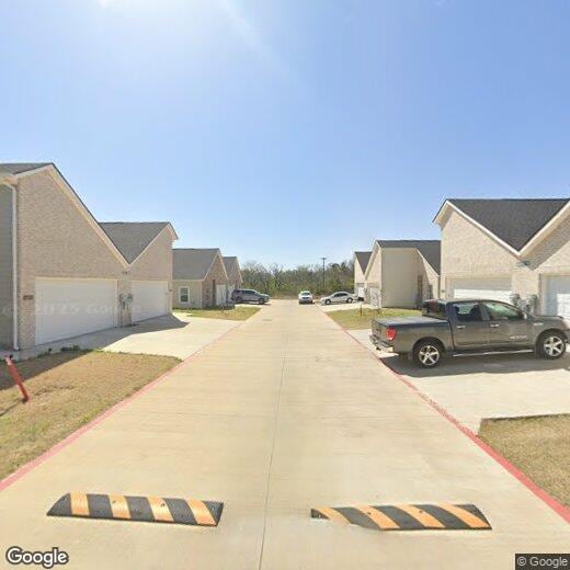 Foto principal - 7808 S Hampton Rd