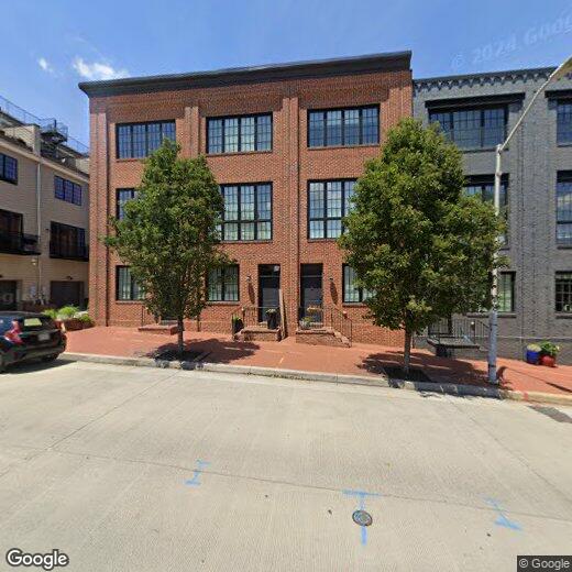 Primary Photo - 3802 Dillon St