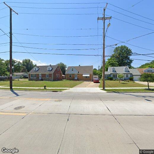 Primary Photo - Cozy 2bedrooms 1 bath on a large lot