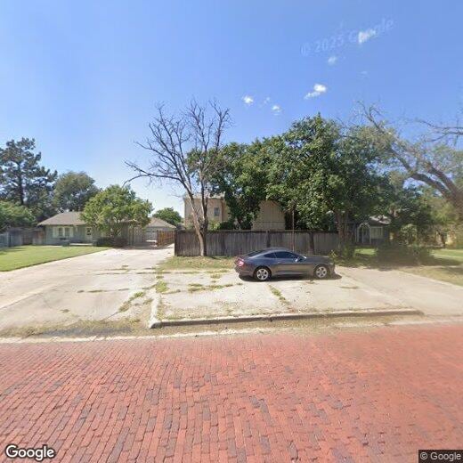 Foto principal - 2110 S Van Buren St