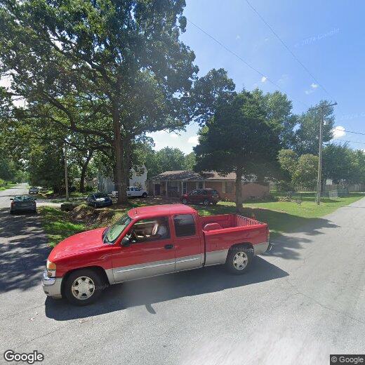 302 W Crawford St, Gentry, AR 72734 Townhome Rentals in Gentry AR