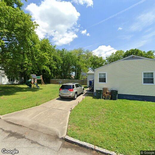 Primary Photo - 401 Settlers Landing Rd
