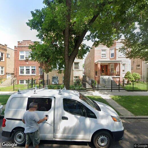 Foto principal - 5011 N Troy St