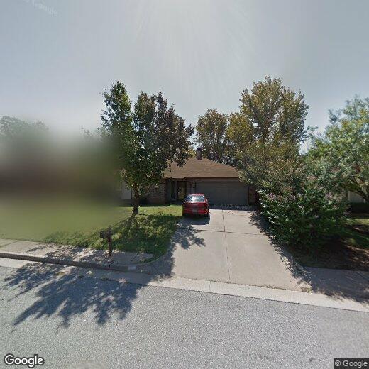 Primary Photo - 2116 Shorewood Ln