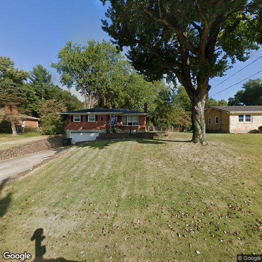 10408 Sunlight Ln, Louisville, KY 40272 House Rental in Louisville