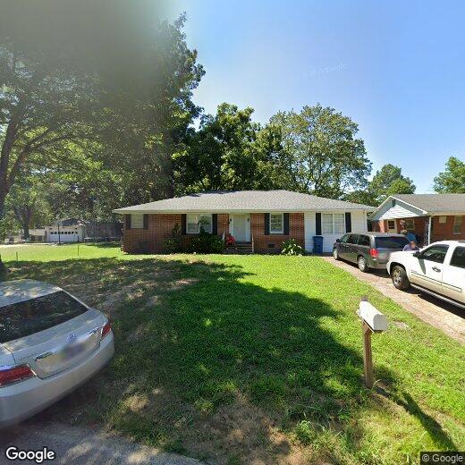 Primary Photo - 4 Bedroom, 2 Bath Home!