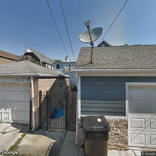Foto principal - 2427 W Warner Ave