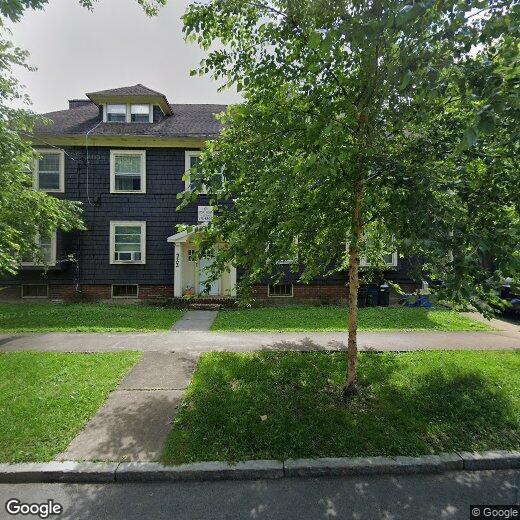 Primary Photo - 722 Clarendon St