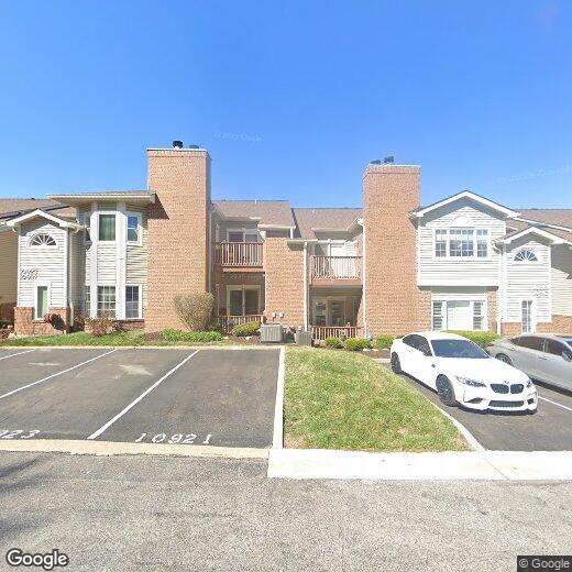 1085 N Spoede Rd, St. Louis, MO 63146 Condo for Rent in St. Louis, MO