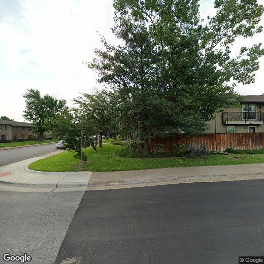 Foto principal - 5806 Birchbrook Dr