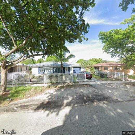 Foto principal - 12426 NW 8th Ave