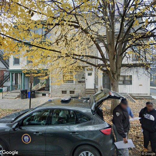 Primary Photo - 216 Peffer St