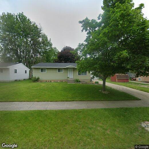 225 Elizabeth Dean Dr, Lowell, MI 49331 House for Rent in Lowell, MI